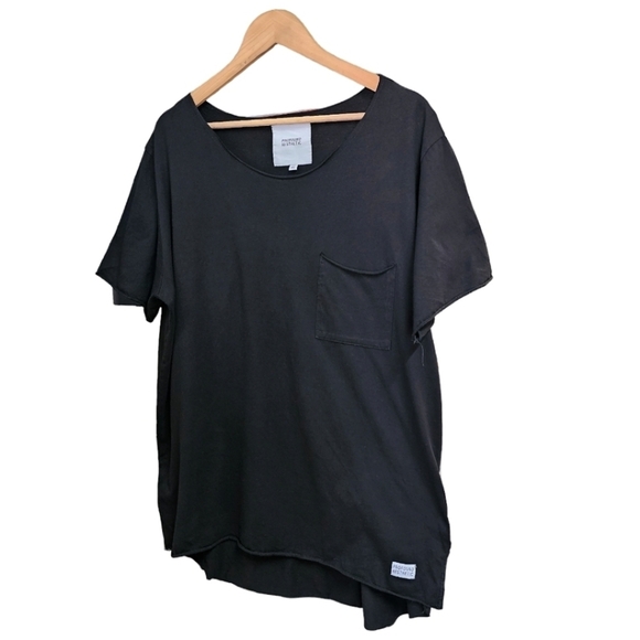 Profound Aesthetic Womens Black One Pocket Scoop Neck Tee Size XL Rolled Edge - Picture 2 of 10